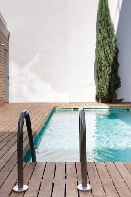 Apartamento Guadalquivir เซบีญา ภายนอก รูปภาพ