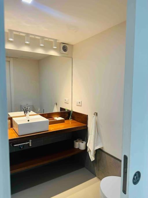 Apartamento Guadalquivir เซบีญา ภายนอก รูปภาพ