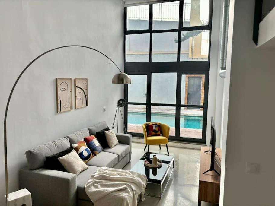 Apartamento Guadalquivir เซบีญา ภายนอก รูปภาพ