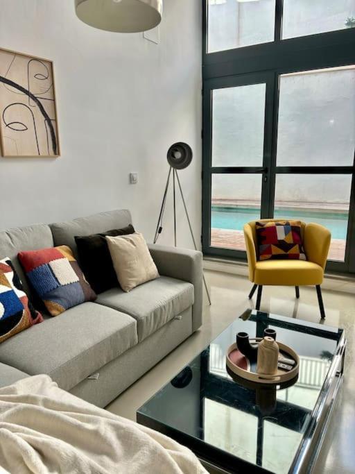 Apartamento Guadalquivir เซบีญา ภายนอก รูปภาพ