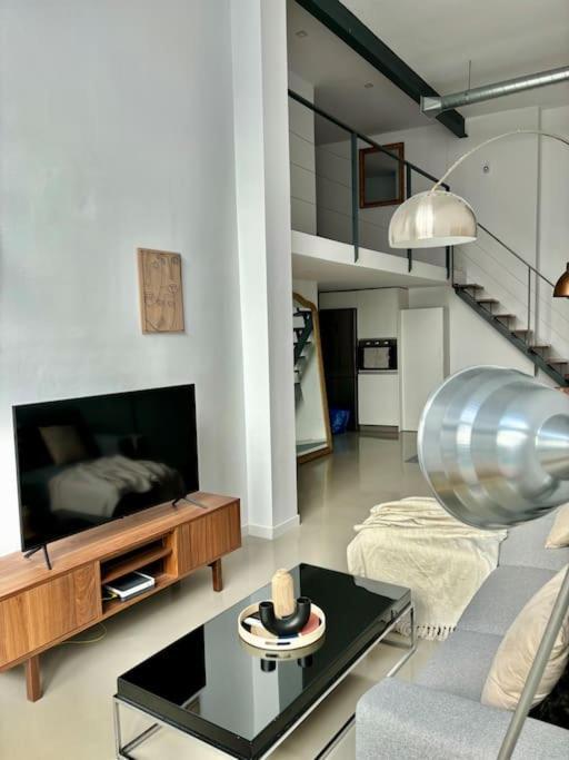 Apartamento Guadalquivir เซบีญา ภายนอก รูปภาพ